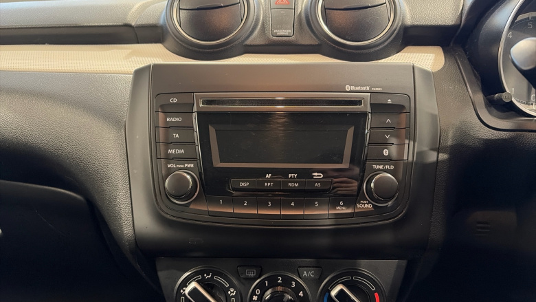 Suzuki Swift 1.2 Dualjet Attitude 5dr Petrol Hatchback